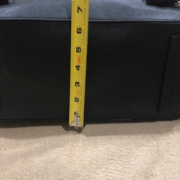 Like new Tory Burch - Picture 11 of 11